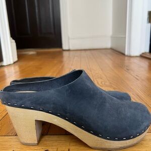 Bryr Ink Chloe Clogs size 39/9